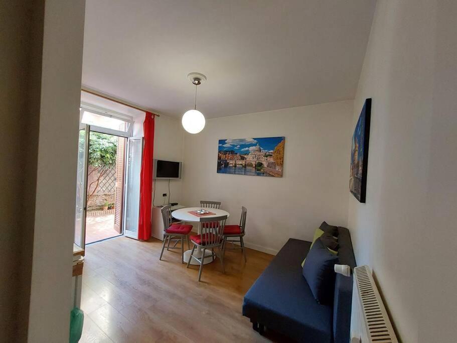 Casa Anna 5 Stelle - Apartment With Garden Ρώμη Εξωτερικό φωτογραφία